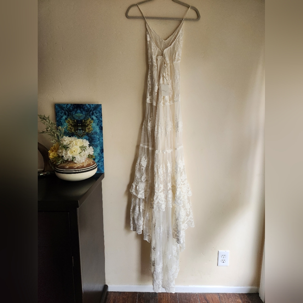 Additional Photos - Picture 2 of 10